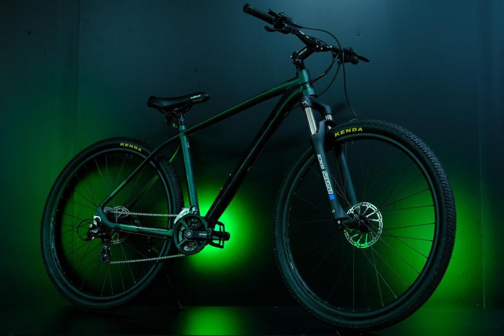 Lorak Sel 9400 Pro SE Матовый Зелёный 21р (на рост 183-190)